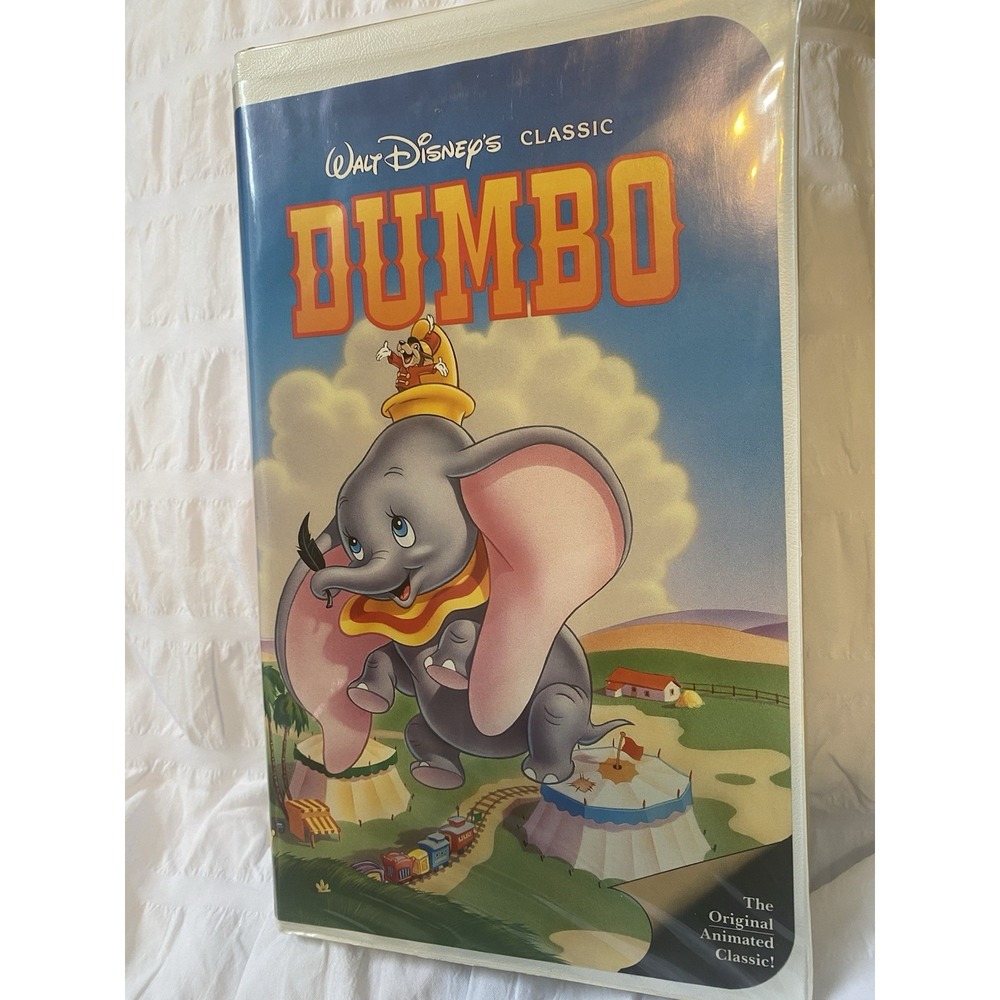 Walt Disney's Dumbo Black Diamond‎ VHS Original Clamshell And Artwork